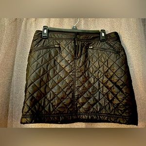 Athleta Black Snow Stomper Quilted skirt, Size small